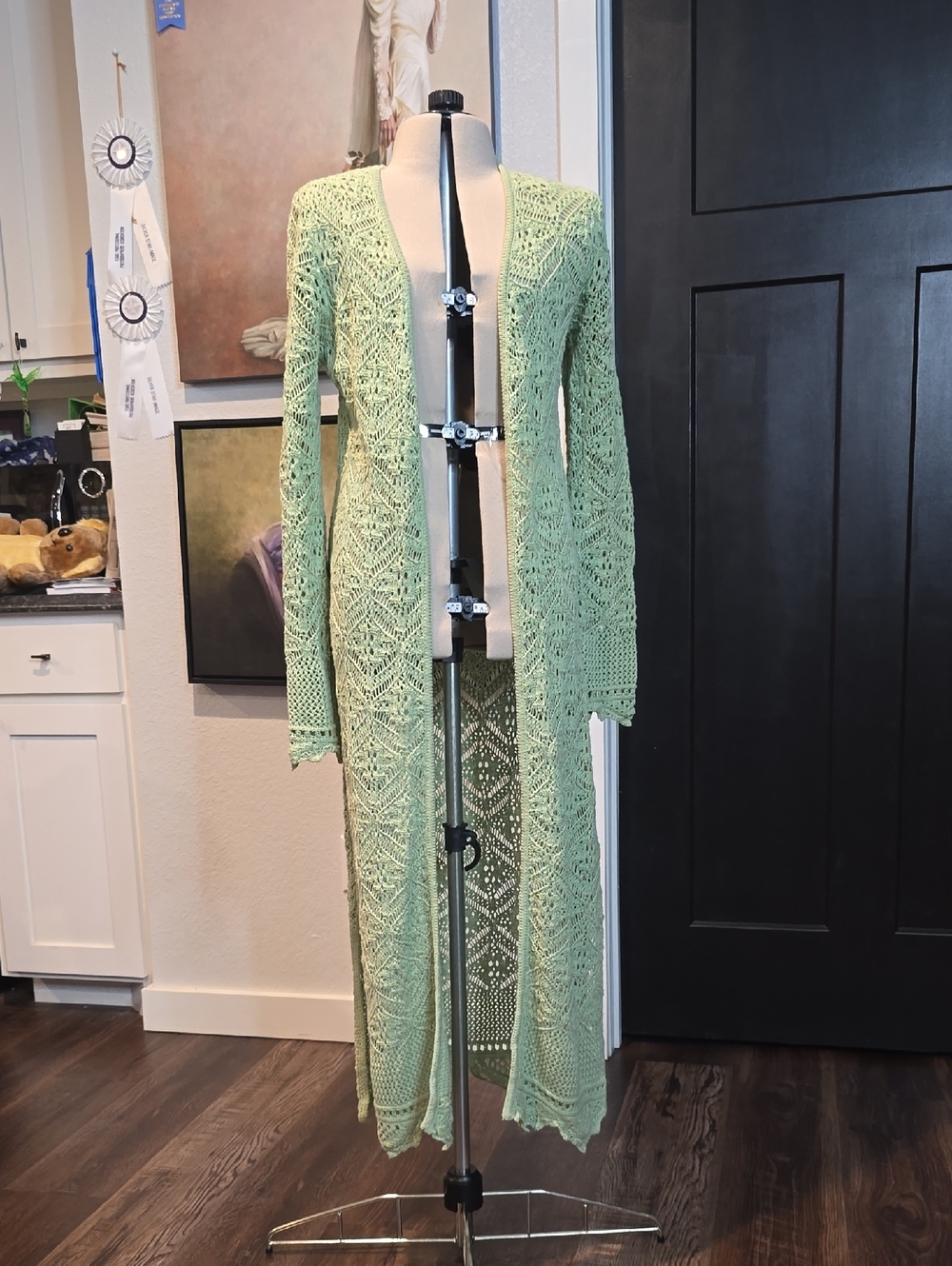 Light Green lacy knit Duster Cardigan, maxi length, sz s
